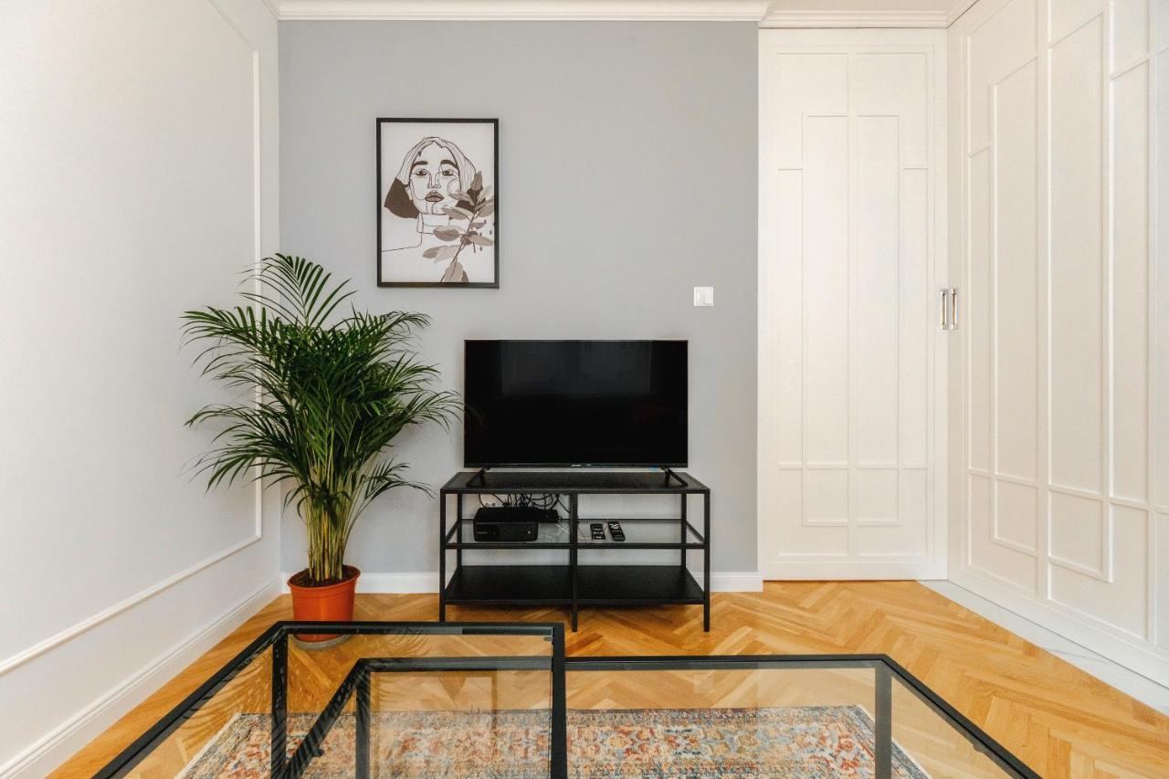 Apartament Nowolipki Z Sypialnia วอร์ซอ ภายนอก รูปภาพ